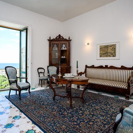 Amalfi Coast Family Luxury Suite Vietri Exteriör bild