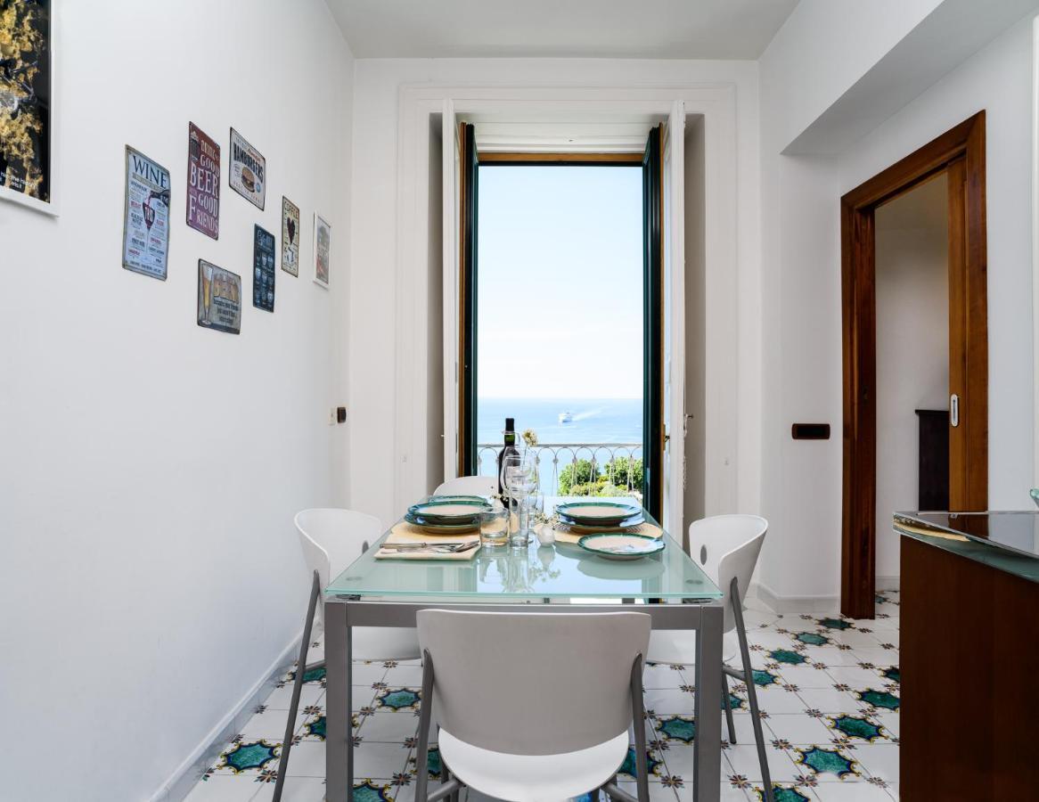 Amalfi Coast Family Luxury Suite Vietri Exteriör bild