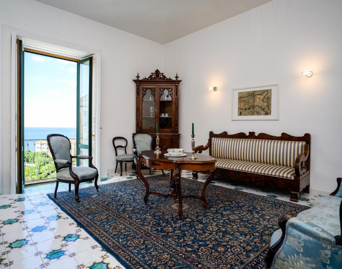 Amalfi Coast Family Luxury Suite Vietri Exteriör bild