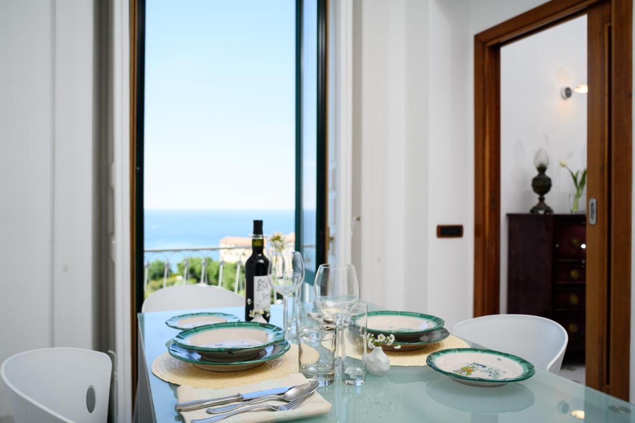 Amalfi Coast Family Luxury Suite Vietri Exteriör bild