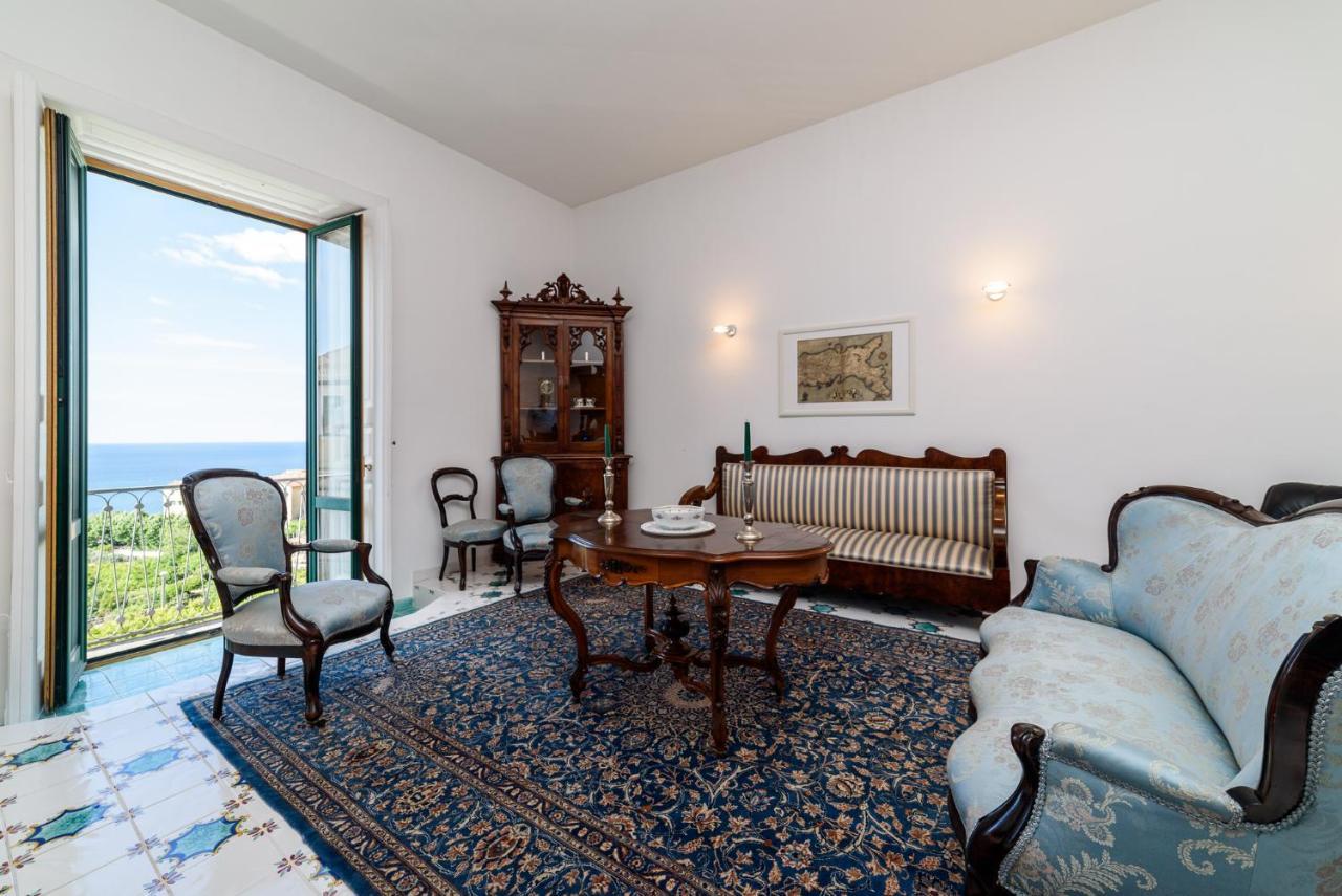 Amalfi Coast Family Luxury Suite Vietri Exteriör bild