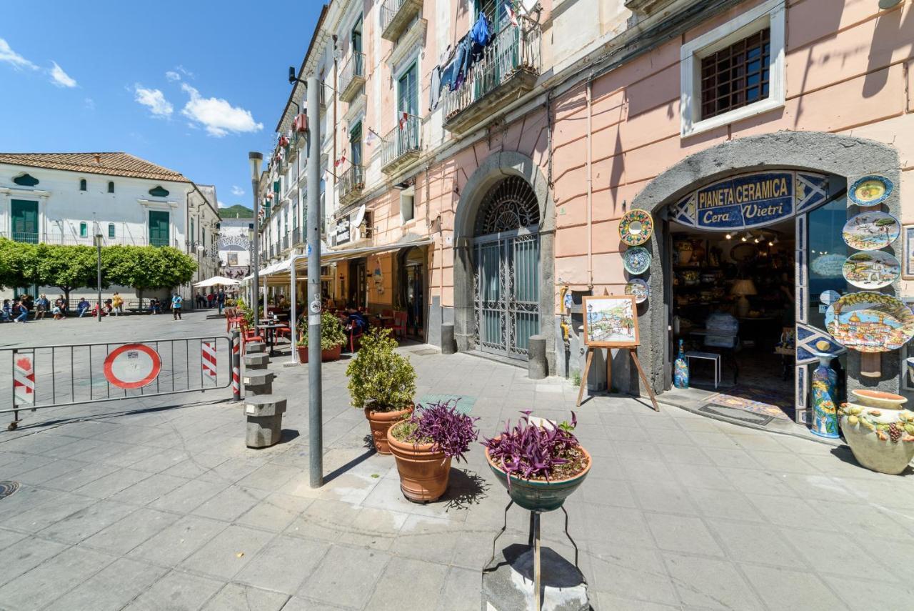 Amalfi Coast Family Luxury Suite Vietri Exteriör bild
