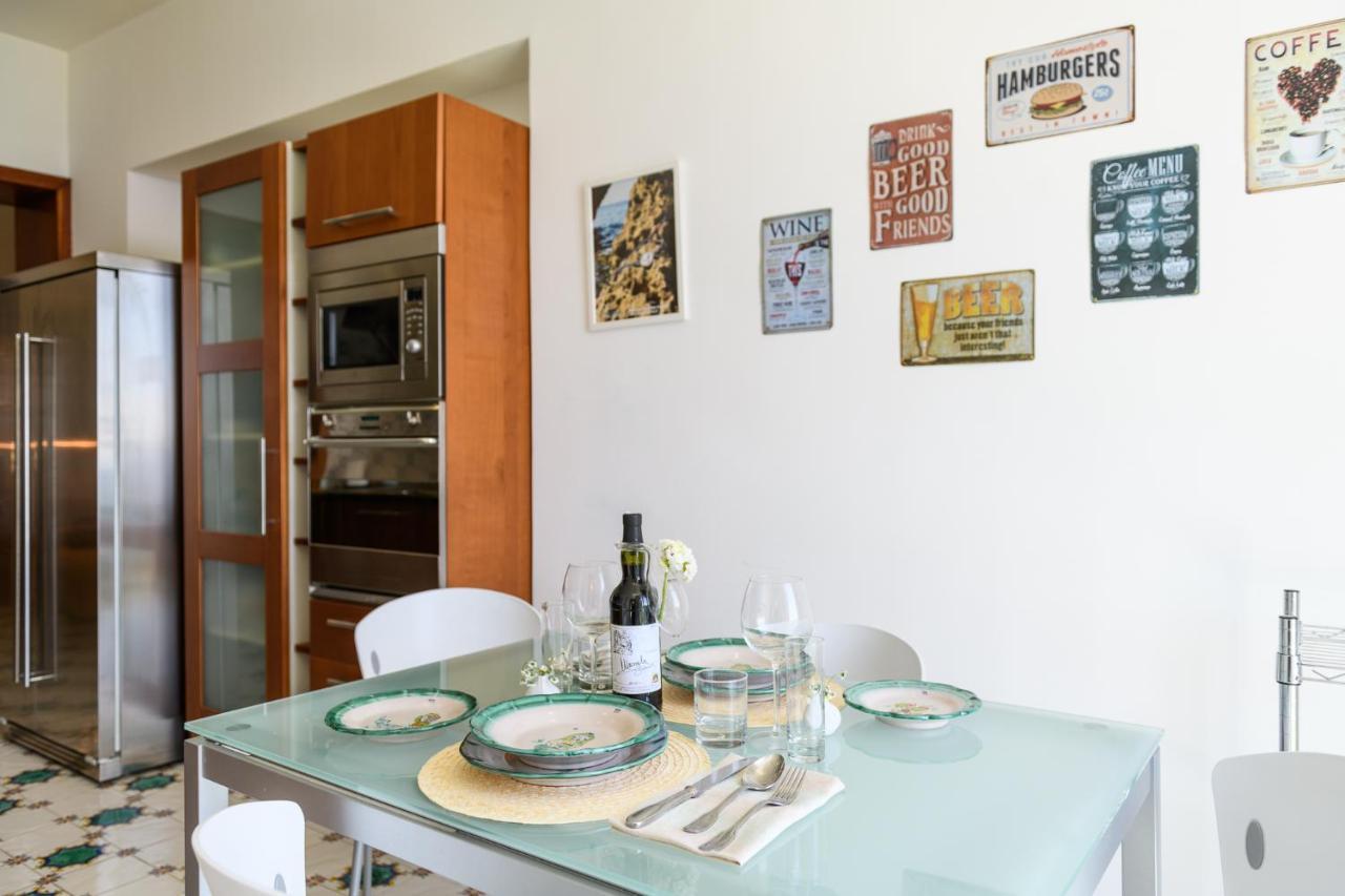 Amalfi Coast Family Luxury Suite Vietri Exteriör bild