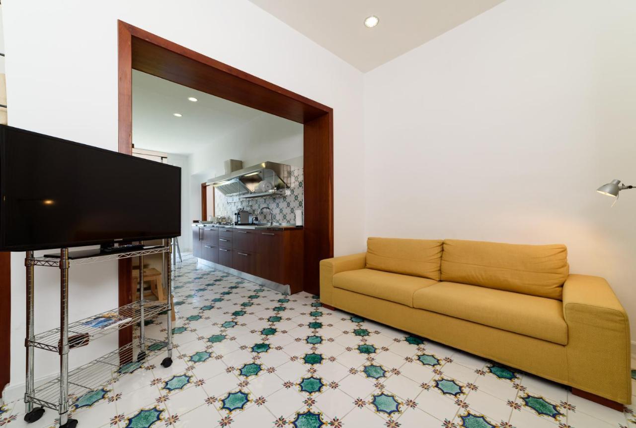 Amalfi Coast Family Luxury Suite Vietri Exteriör bild