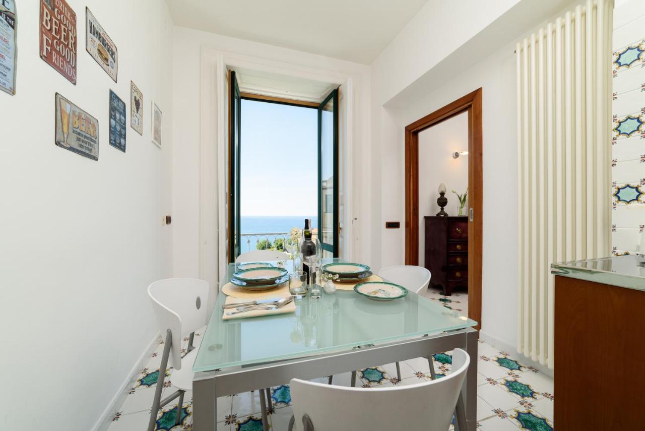 Amalfi Coast Family Luxury Suite Vietri Exteriör bild