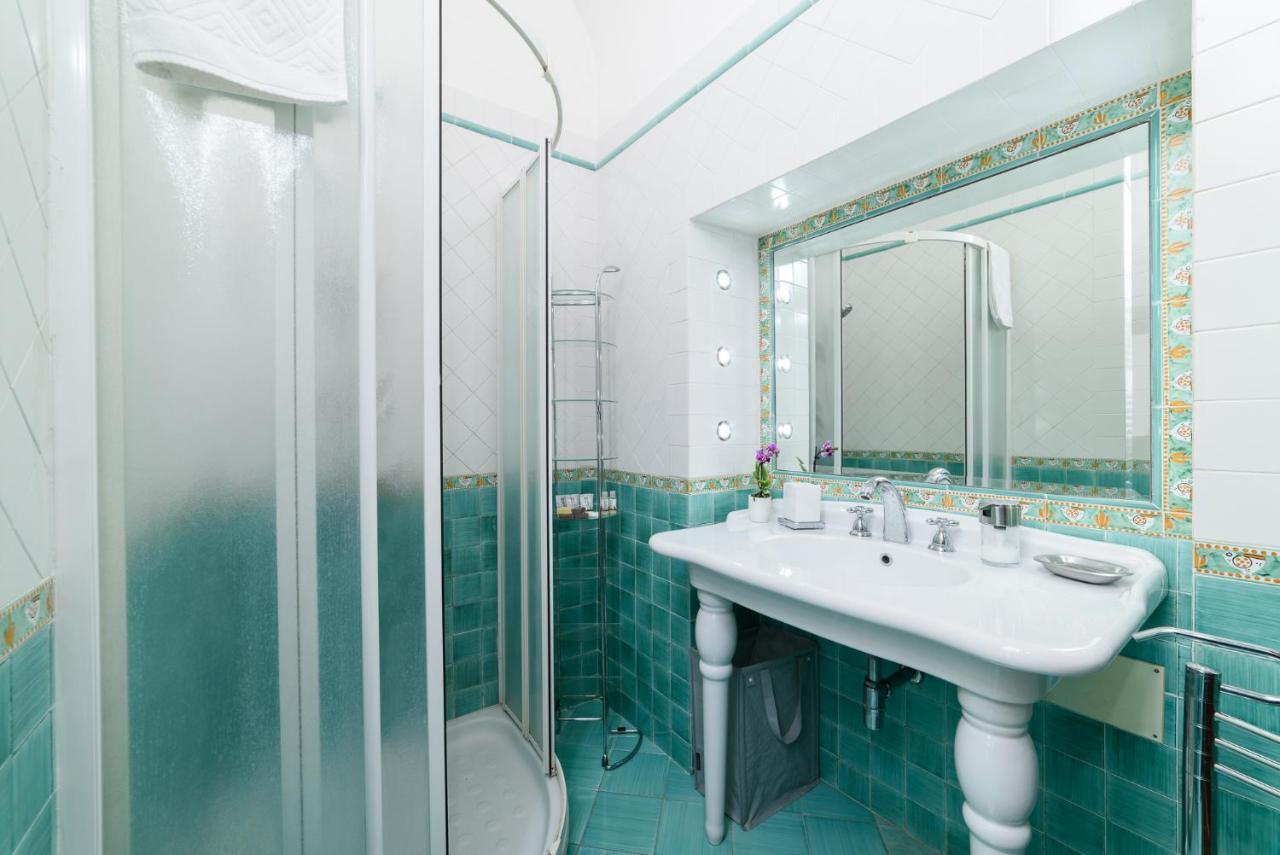 Amalfi Coast Family Luxury Suite Vietri Exteriör bild