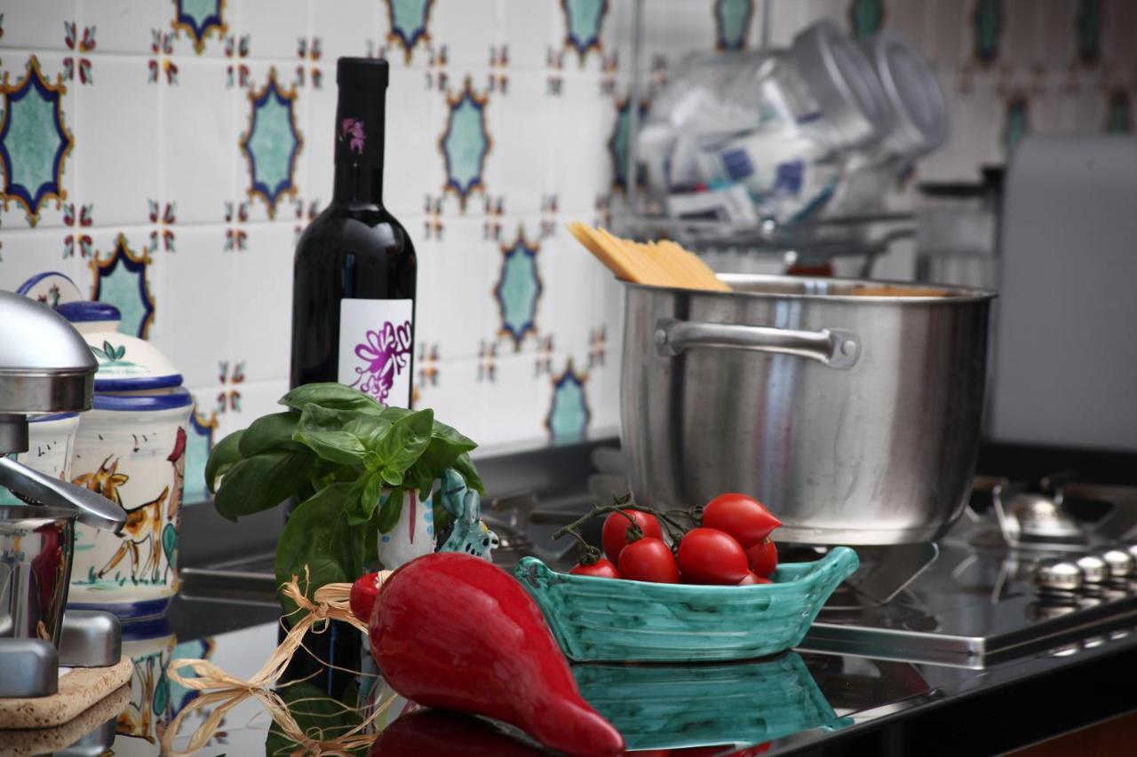 Amalfi Coast Family Luxury Suite Vietri Exteriör bild